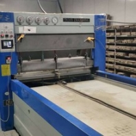 转让二手木工机械泰安展鸿TM2680-F型真空异型热压机