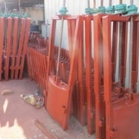 甘肃临夏积石山铸铁闸门卷扬启闭机