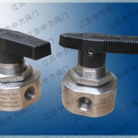 供应高温高压四通球阀型号