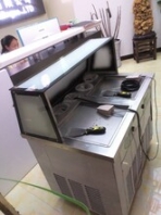 2018全新的炒酸奶机器，购机教授酸奶卷技术