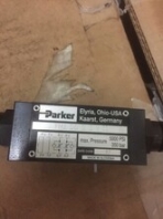 D1FBB32FC0NS00派克全新换向阀全新现货销售