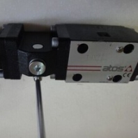 DKE-1630/2/ADC10ATOS电磁换向阀