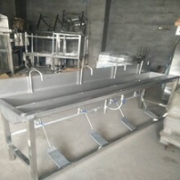 学校食堂不锈钢洗手槽洗手槽定制设备