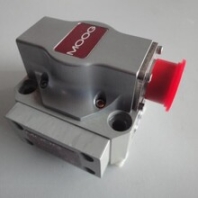 D633-176B美国穆格MOOG伺服阀现货