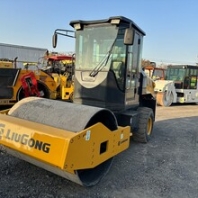 10吨钢轮压路机徐工XMR303压路机参数6吨压路机参数