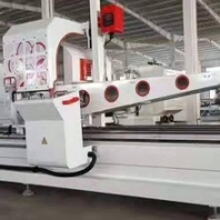 断桥铝门窗设备好一点的