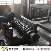 双轴金属撕碎机刀片_阳朔县金属撕碎机_亿丰机械撕碎机优质优惠