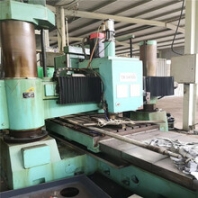 中捷100数控钻床，数控立式铣镗床