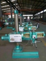 台亿机械摇臂钻床,云南供应台亿Z3132x8万向摇臂钻床操作流程