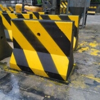 广州混凝土围挡基础水泥围蔽墩厂家