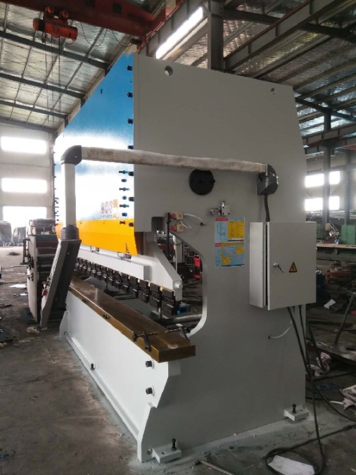 楚雄供应折弯机,数控折弯机