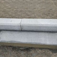 广州荔湾水泥路沿石规格