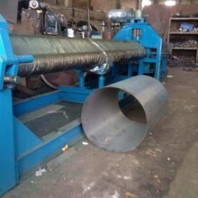 金属板成筒状电动三辊卷板机卷板冷卷滚弯原理