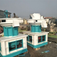 出售二手木屑颗粒机秸秆颗粒机稻壳颗粒机生物质颗粒机型号齐全。