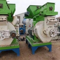 高价回收二手饲料造粒机、有机肥颗粒机设备
