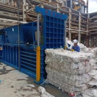 160吨卧式废旧物料打包机废纸纸箱易拉罐压扁机