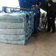 日照塑料袋压缩打包机小型卧式打包机供应