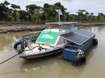 浮船式多参数水质监测设备