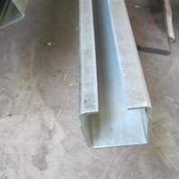 C型轨滑车/C型轨电缆滑车/C型钢滑轨电缆滑车/镀锌滑轮滑轨配件