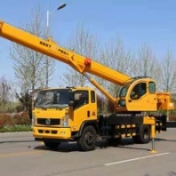 东风凯马福田唐骏新款12吨16吨吊车吊机厂家直销免购置税可挂牌