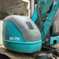 二手神钢挖掘机价格