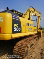 湖南二手挖掘机九成新小松200一8挖掘机物美价廉性能