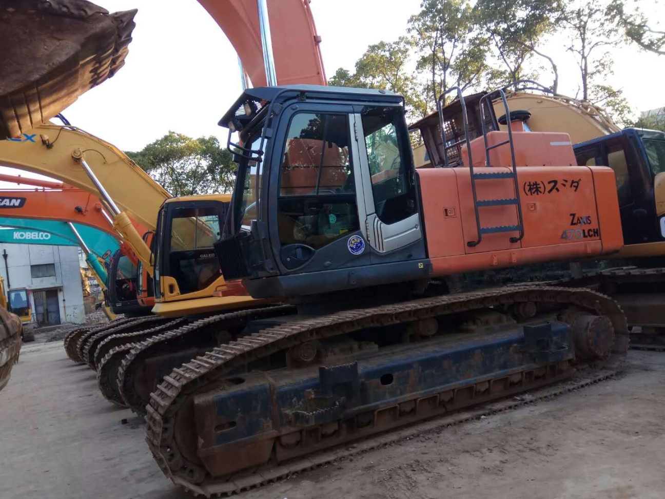 二手挖掘机市场供给个人二手日立挖掘机出售详细内容