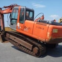 上海二手挖掘机市场选择一台车况良好的二手挖掘机是非常重要