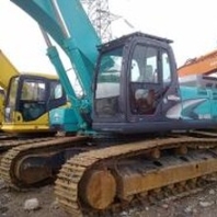 二手挖掘机合伙买还是买新机好