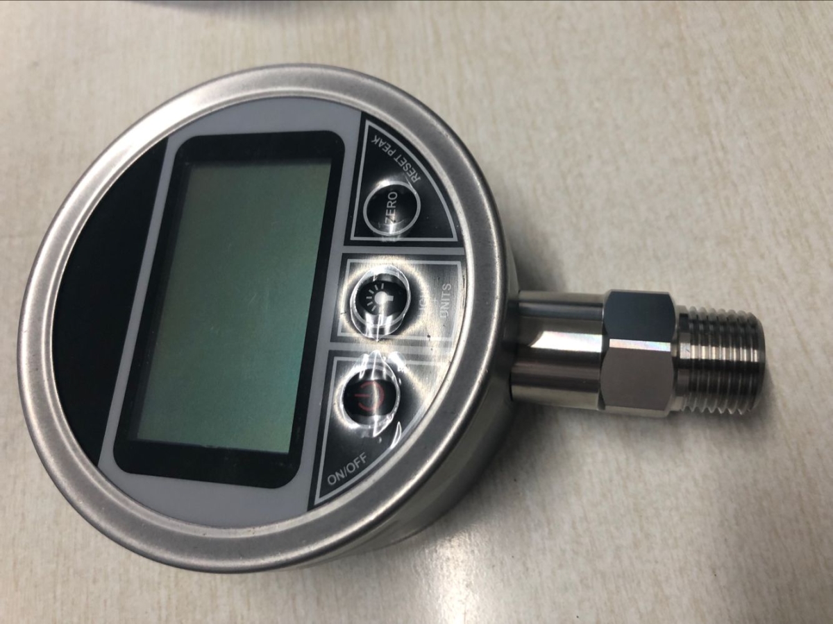 SOLUTION斯卢森S401系列内电式数显压力表