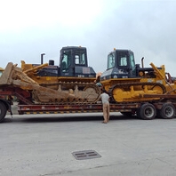 山东二手推土机市场，山推干地、湿地二手推土机个人转让