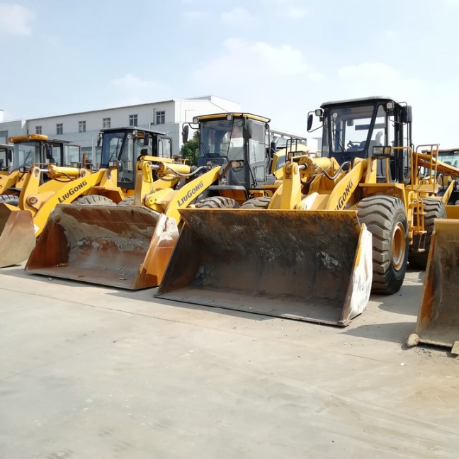 热销中：菏泽卖二手50装载机市场在哪里