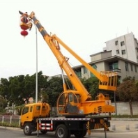 头条-新津黄渡乡吊车出租电话-请教下-工厂设备搬迁