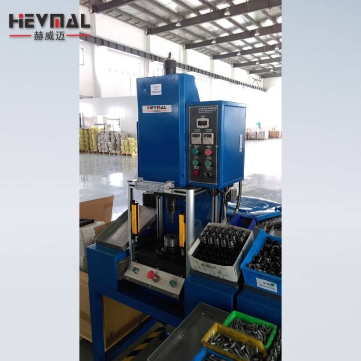 小型液压机生产厂家