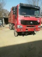 现有60多辆后八轮自卸车甩卖