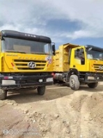 急售多辆红岩金刚后八轮自卸车