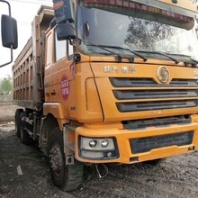 急售15-18年精品后八轮100台。