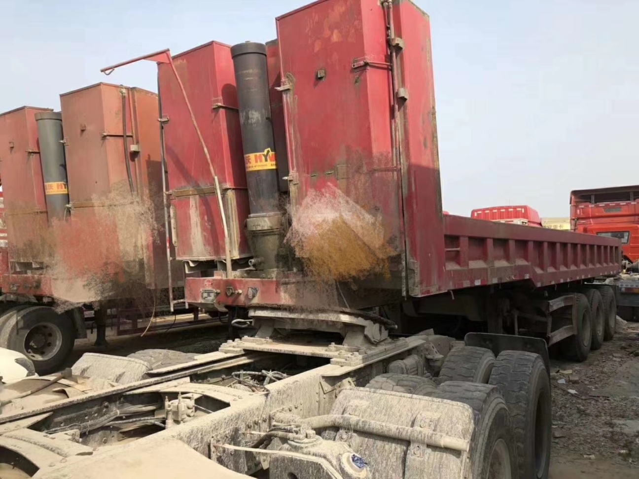 高埗镇急售德龙二手牵引车国四排放车况好手续齐全