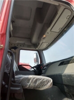 东风龙卡双驱牵引车价格二手车分期