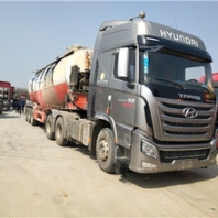 奥威双驱牵引车厂家电话详询