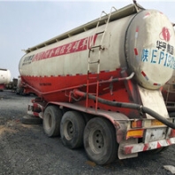 番禺12年10方欧曼搅拌车，带一年保险。车况精品