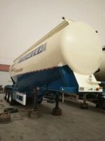 陆丰市出售12年底二手豪沃搅拌车国三375马力