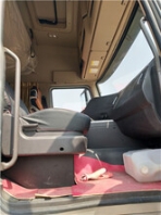 斗门区出售14年解放J6P牵引车420马力，双驱轻体车