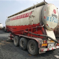 广州白云杰狮拖头拖挂车13米二拖三