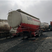 阳江阳春市二拖三东风天龙半挂车拖头车