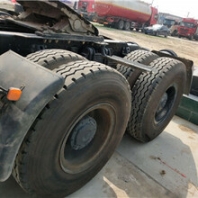 佛山三水二手红岩杰狮双驱重卡拖头半挂散装水泥罐车