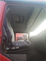 梅州平远二手解放j6拖头13米双驱拖挂车