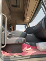 江门台山市二手拖头六桥车、东风天龙牵引车半挂车