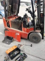 大厂周边叉车维修中心，维修电动燃油叉车，维修地牛