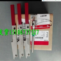 曲轴皮带轮4095499-现代L1200-9挖掘机喷油嘴4902827